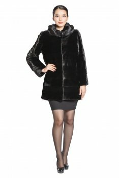 Шуба из норки с капюшоном Артикул: Т1647 Шубы из норки Артикул: Т1647 вид спереди